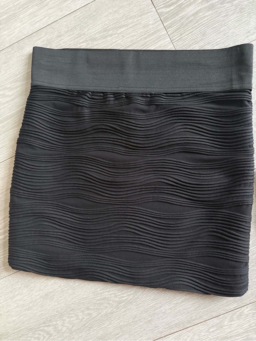 Hot Gal Black Textured Wave Mini Skirt